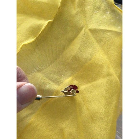 Vintage Lapel Pin Red Rose Stick Pin Lapel Pin - Picture 5 of 10